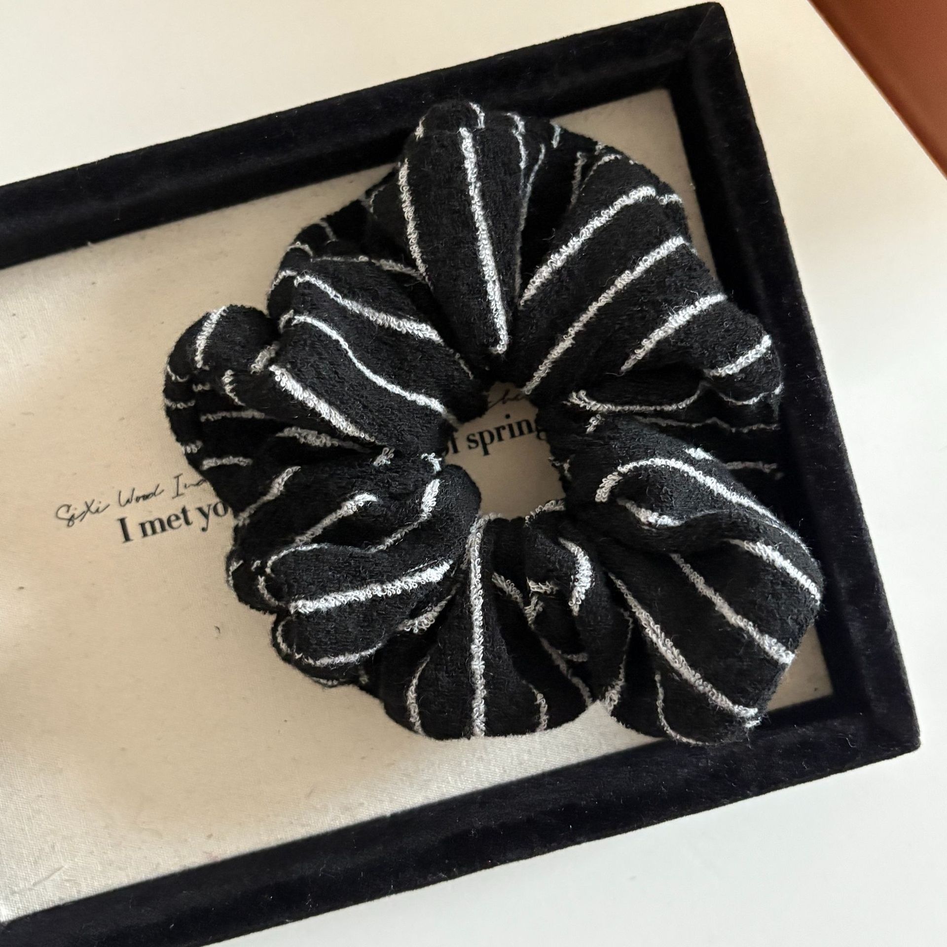 Women's Chic Striped Plush Knit Hair Tie, Soft Autumn Winter Black Scrunchie