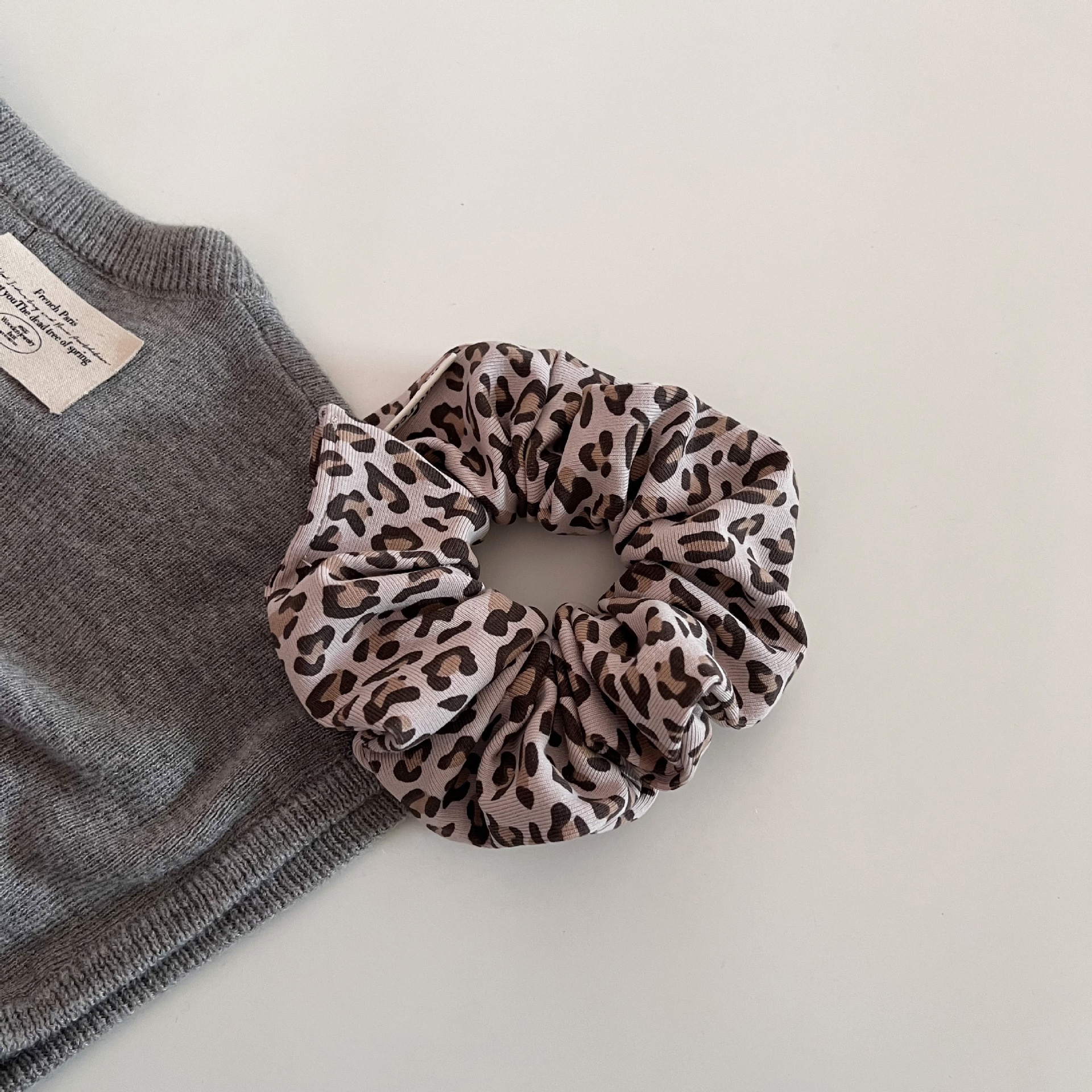 Women's Retro Knitted Low Bun Elastic Hair Bands Leopard Print