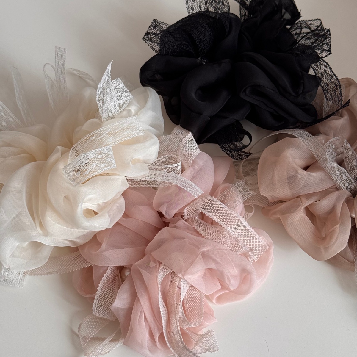 Women's Fairy Gauze Hair Tie For Spring Summer Beige Lace Bowknot