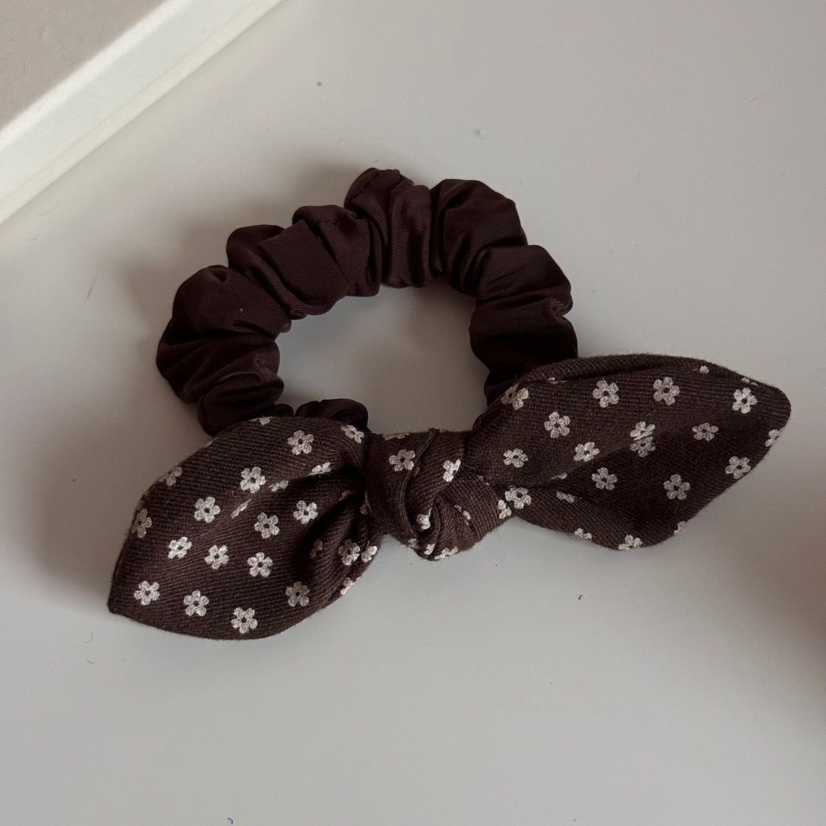 Women's Elegant Butterfly Knot Hair Clip Cute Dot Pattern Cloth Shark Clip