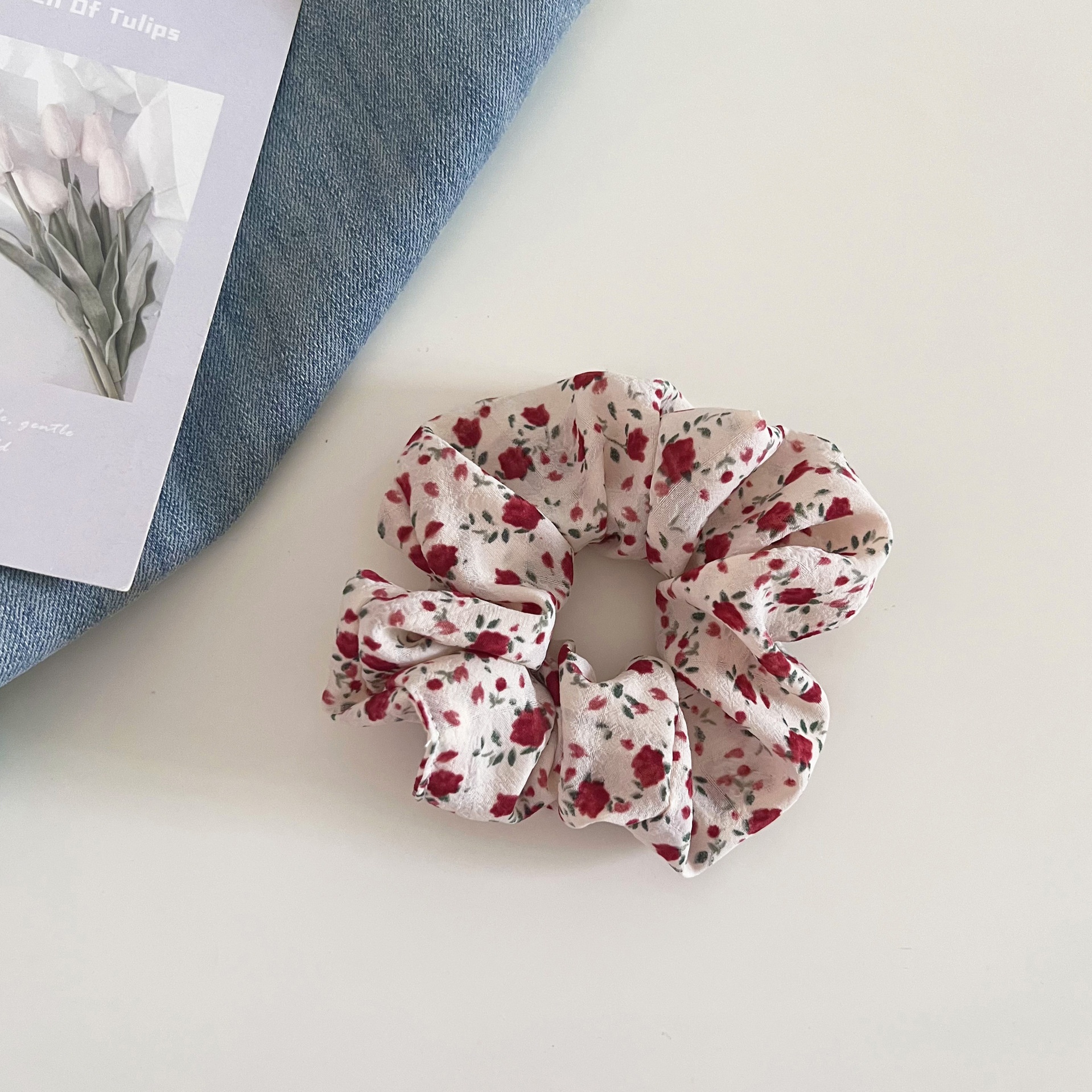 Women's Vintage Ditsy Floral Elastic Headband for Buns and Ponytails