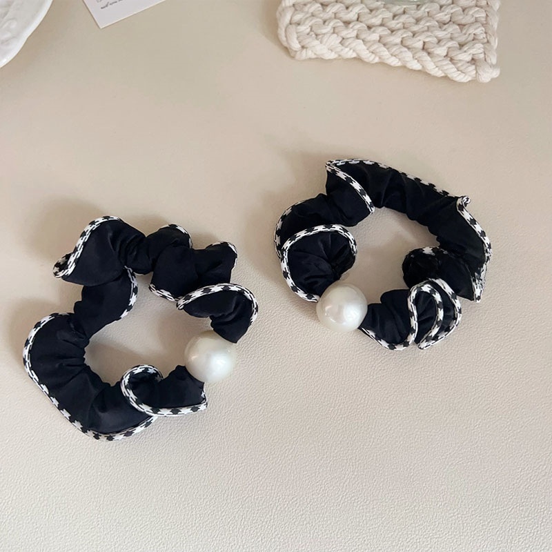 Women's Simple Cloth Hair Tie Everyday Hair Accessory Black Pearl