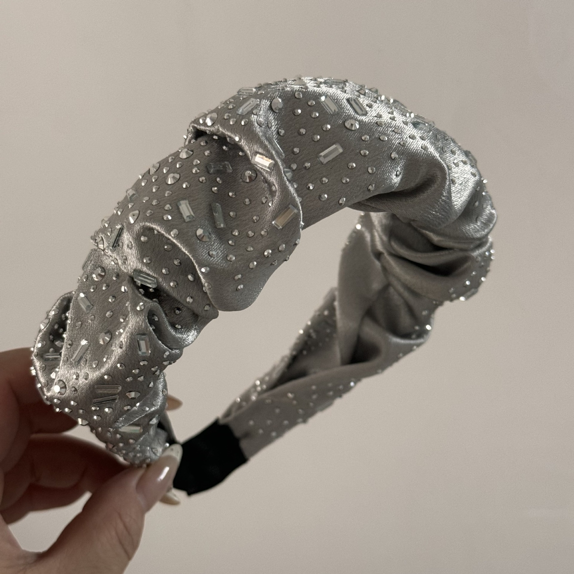 Women's Sweet Rhinestone Satin Summer Hair Tie Irregular Black