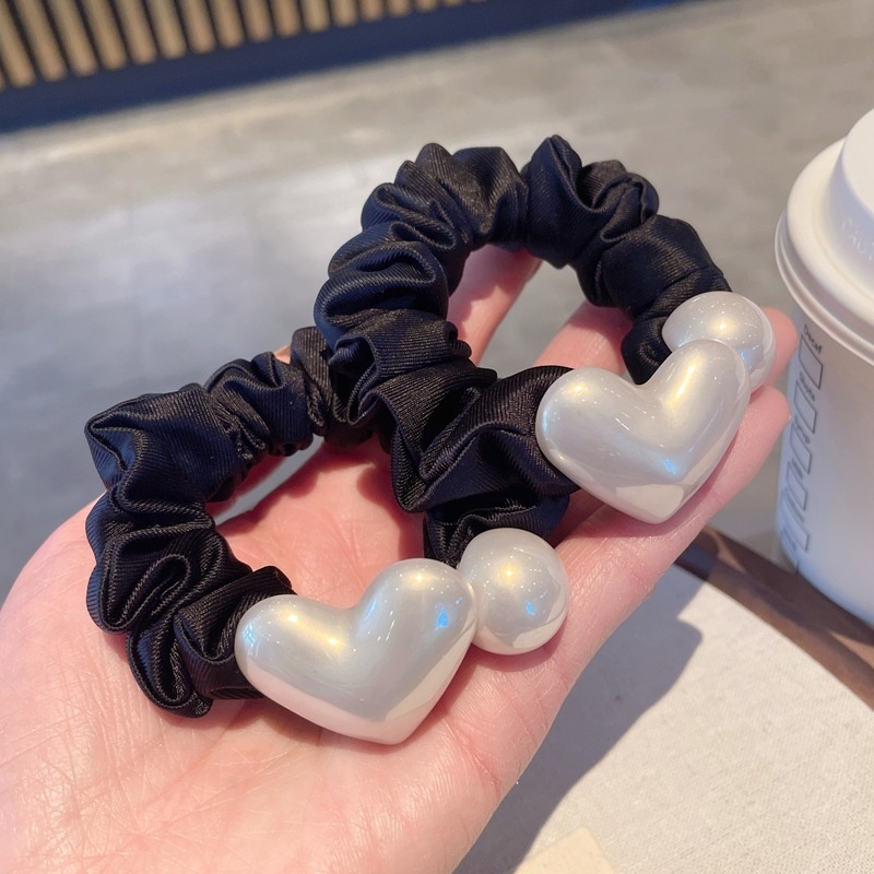 Women's Spring Sweet Cloth Pearl Hair Tie Black & White Heart Pattern