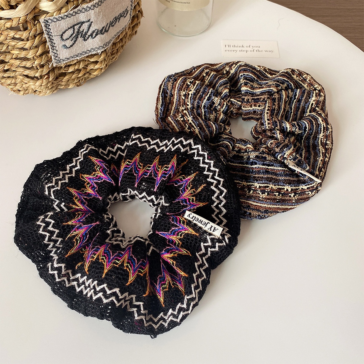 Women's Hand-Woven Large Cloth Hairband Color-Block Floral Grid Black & Coffee