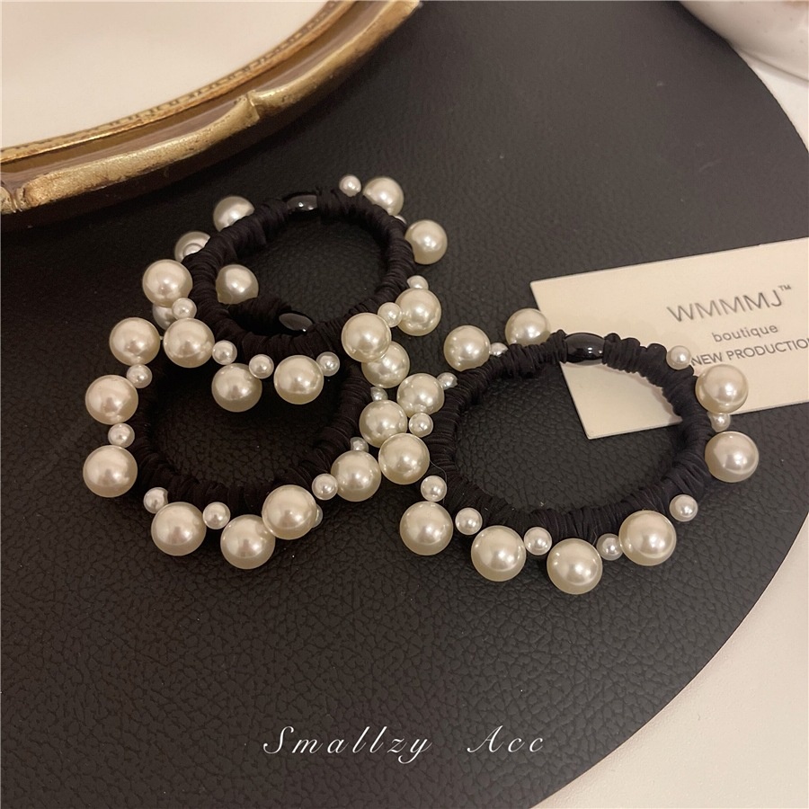 Women's Elegant Imitation Pearl Hair Tie For All Seasons, Solid Black
