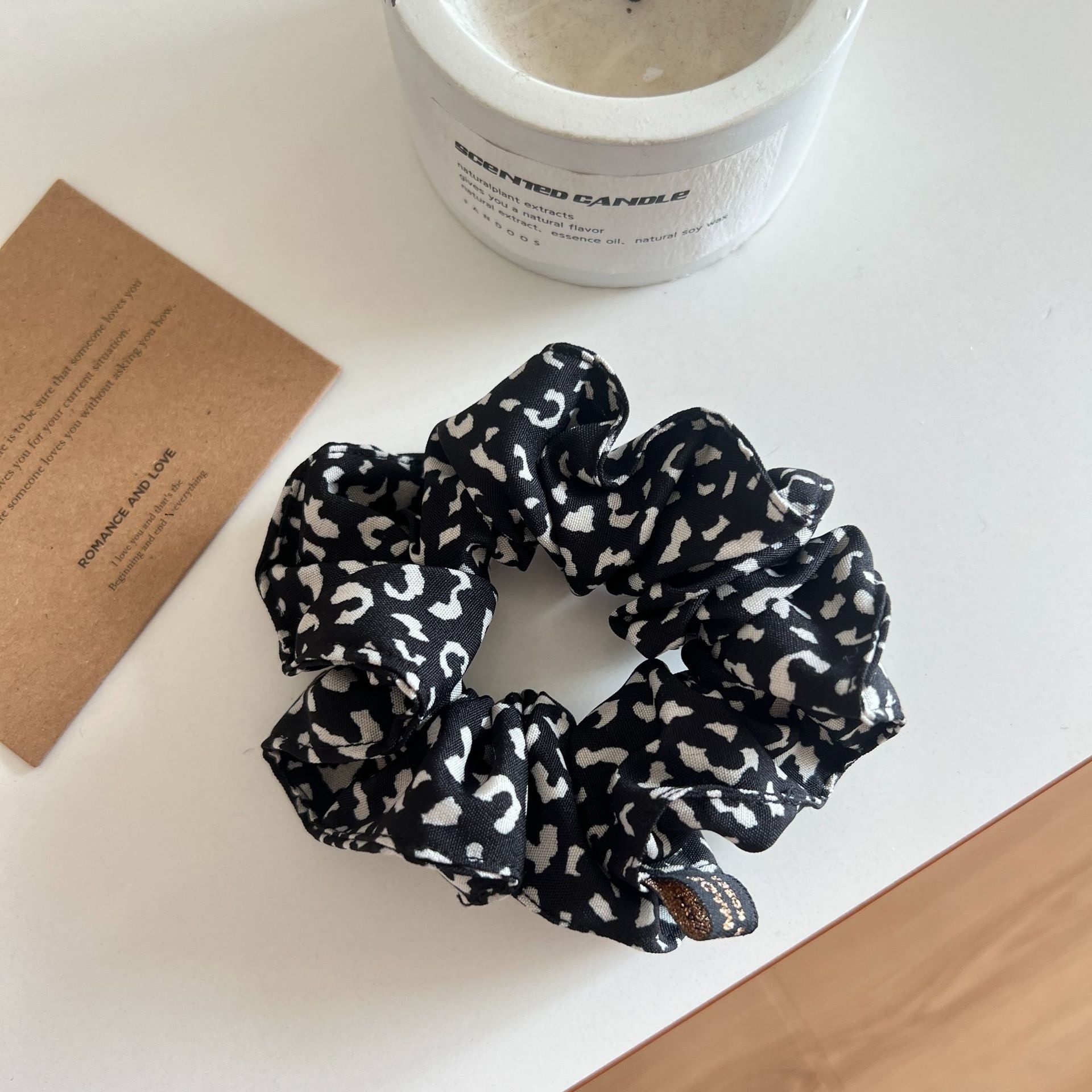 Women's Vintage Autumn Winter Fabric Elastic Hair Tie Leopard Print