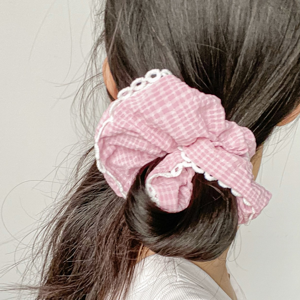 Women's Elegant Lace Trimmed Scrunchie Forest Style Cloth Hair Tie Hair Rope