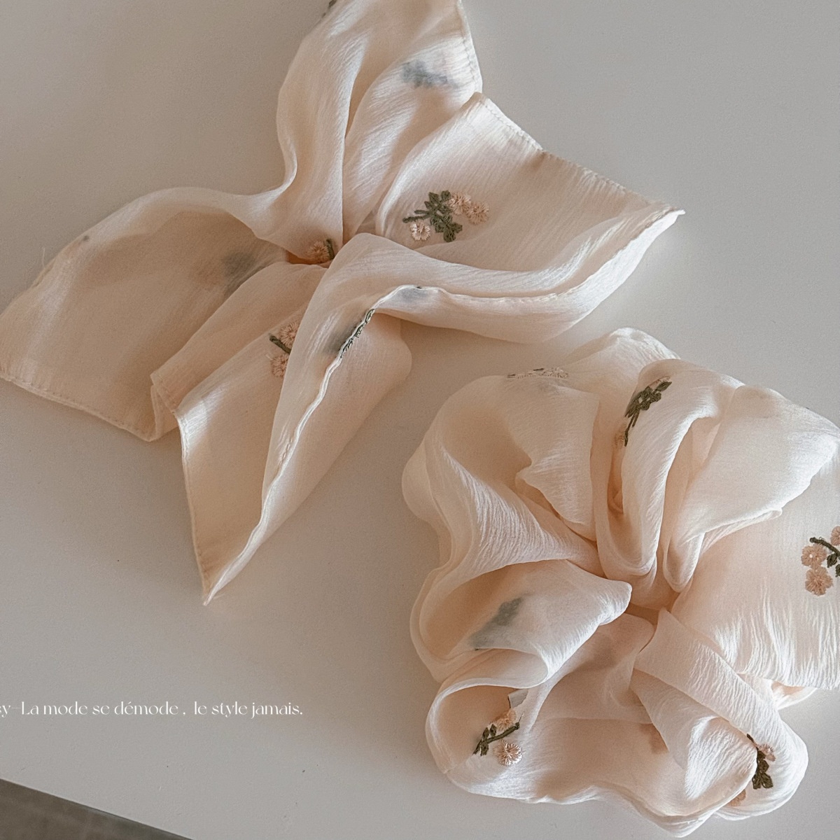 Women's Sweet Everyday Cloth Hair Tie Apricot Embroidered Floral