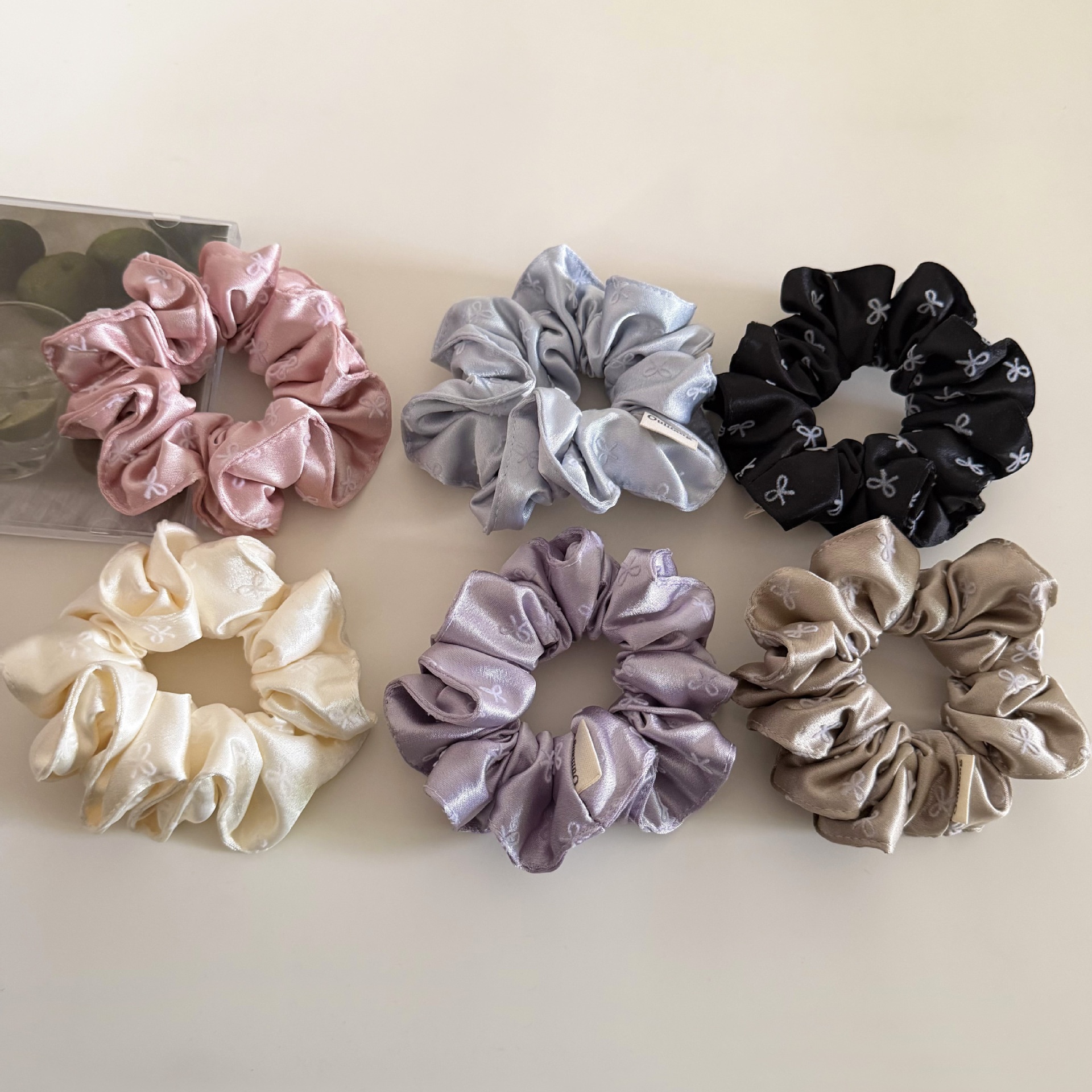 Women's Sweet Satin Spring Hair Rubber Band Champagne Bowknot