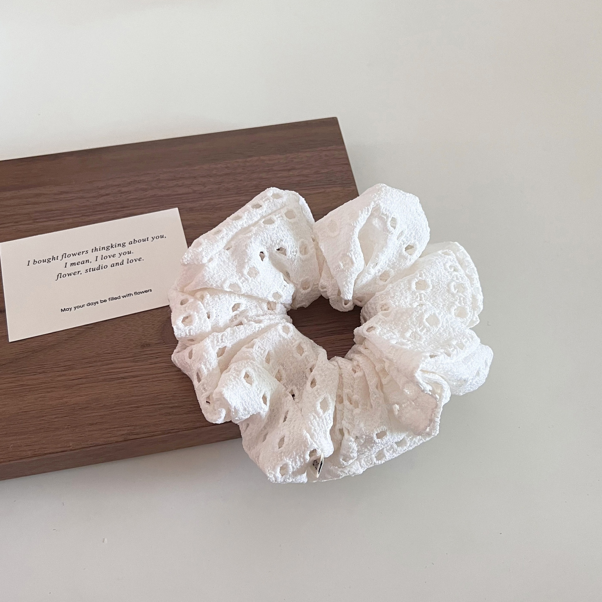 Women's Sweet Hollow Lace Low Bun Hair Tie Solid White Yellow