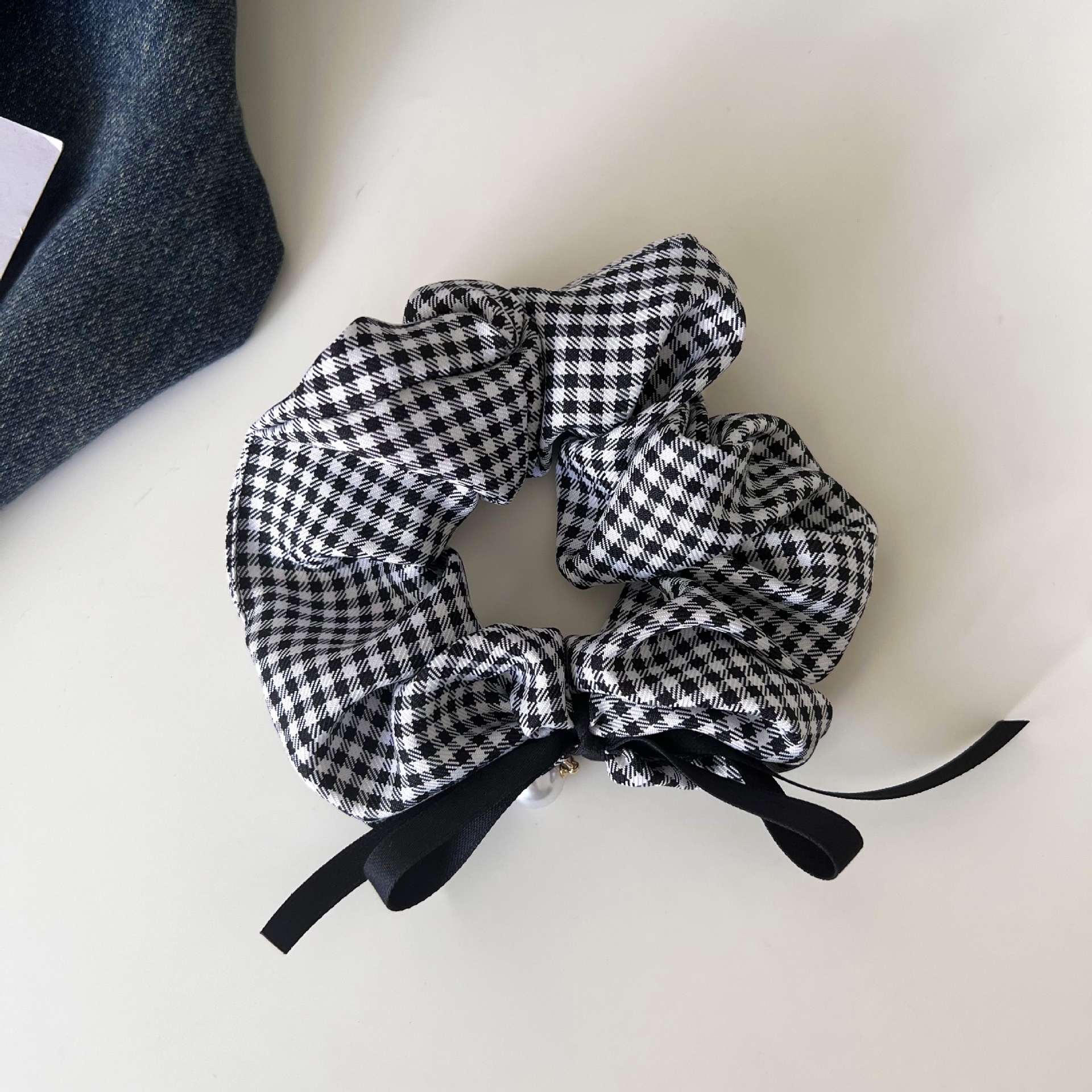 Women's Trendy Black & White Plaid Scrunchie with Pearl Bow Knot