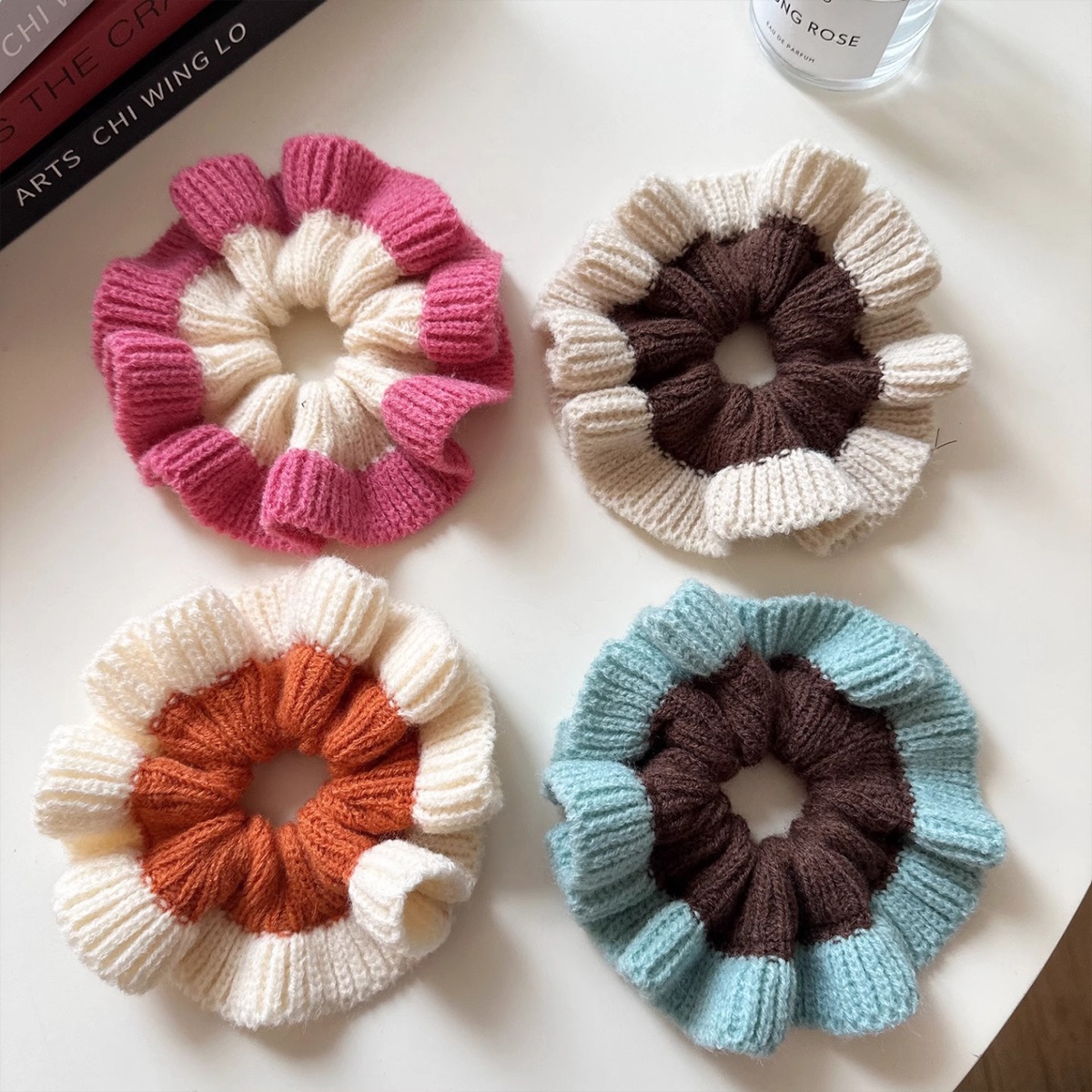 Women's Winter Knitted Lazy Bun Hair Scrunchie Color Block Pattern