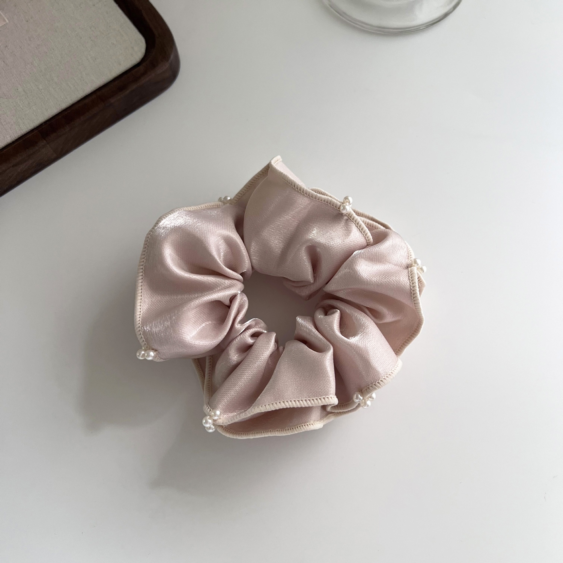 Women's Elegant French Pearl Ruffled Hair Tie Simple Bun Rope Solid Color