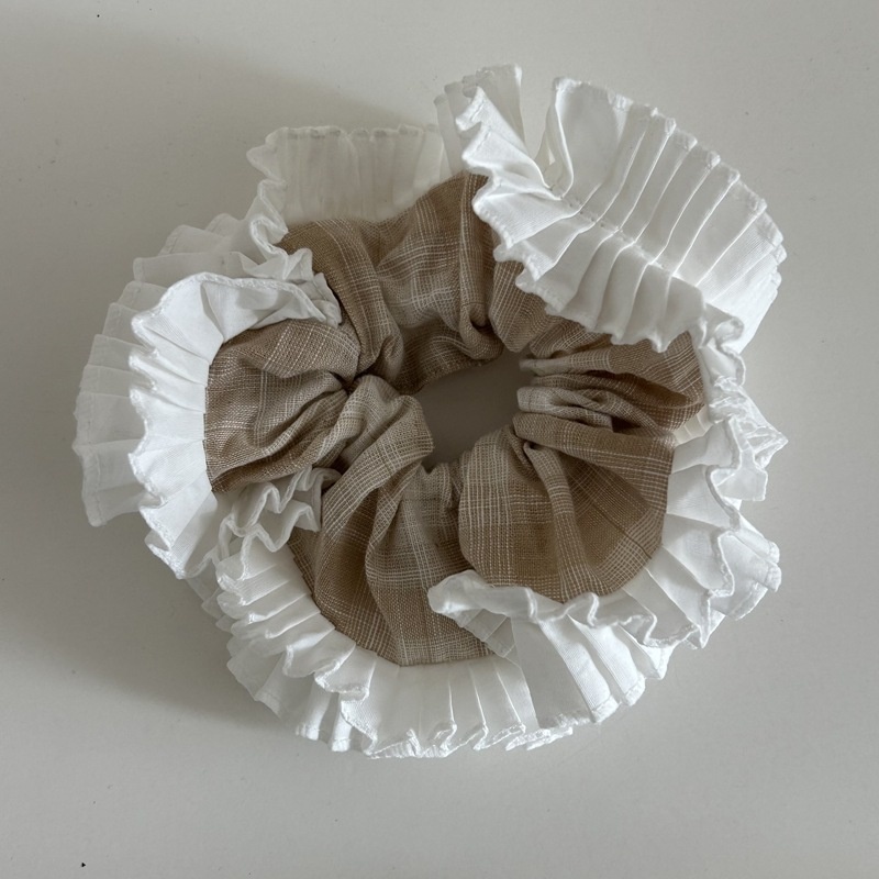 Women's Stylish Cloth Hair Scrunchies For Everyday Wear Black Plaid Checkered