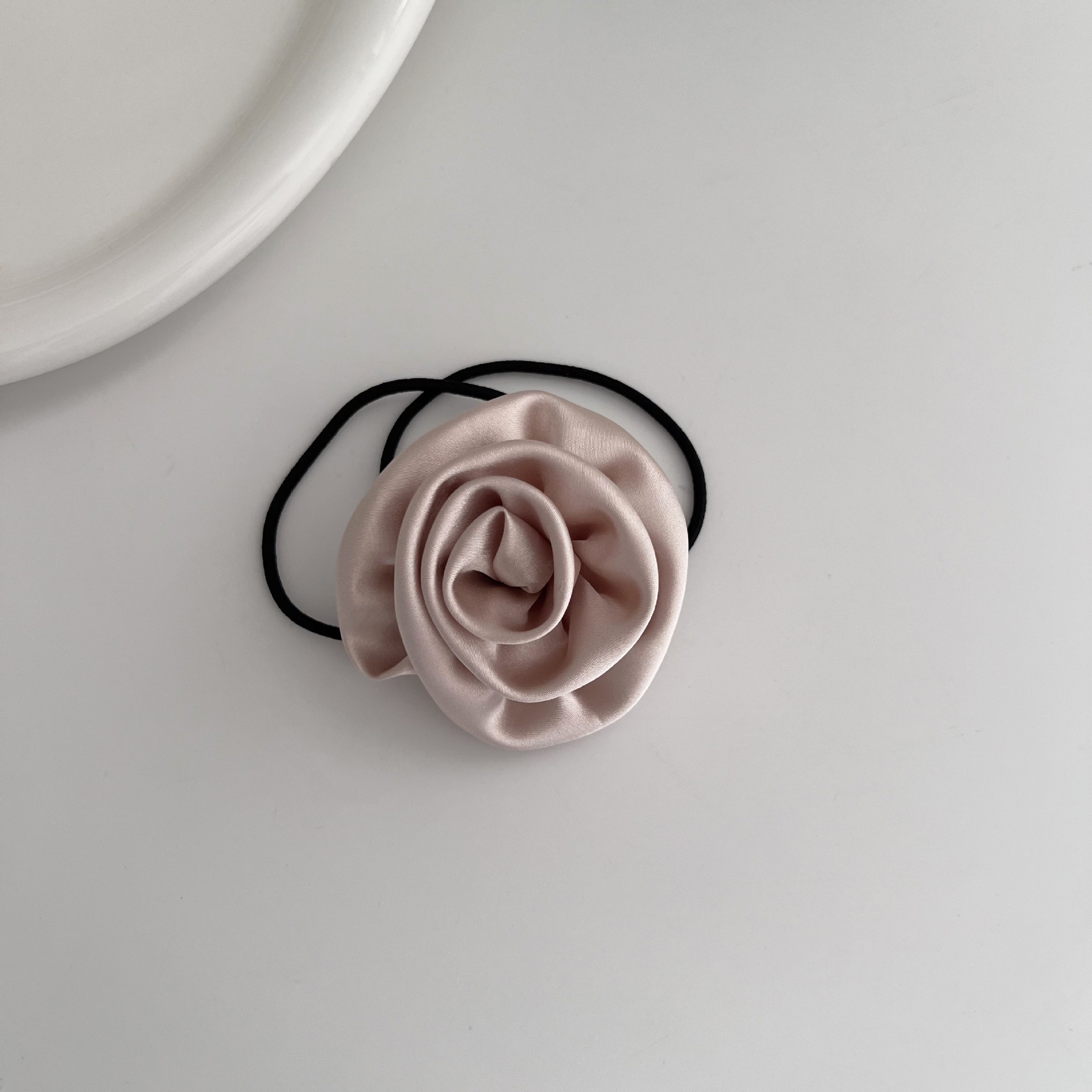 Women's Noble Satin 3D Flower Headband For Styling Champagne Rose