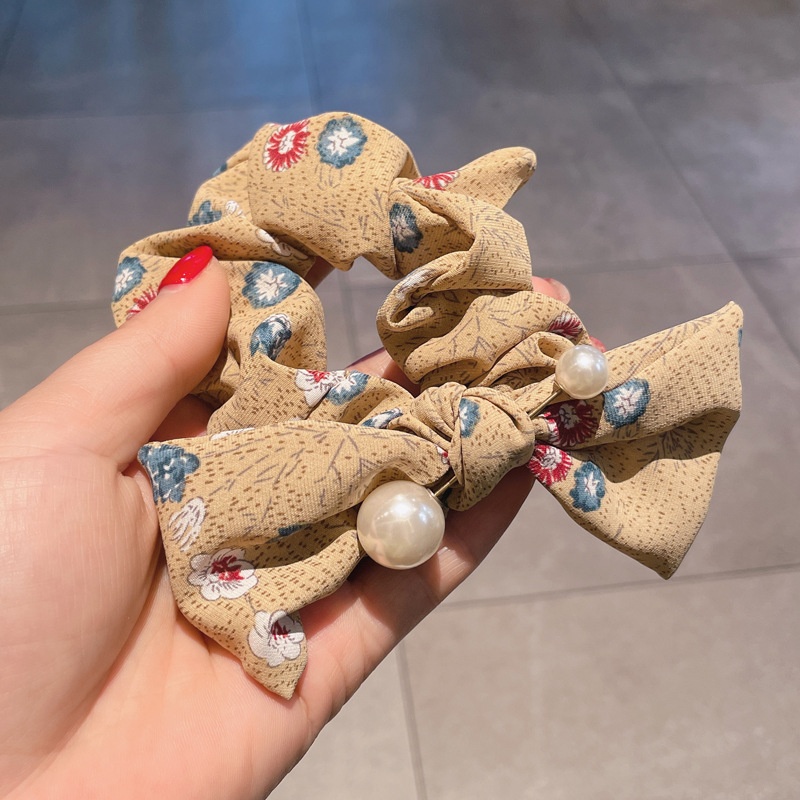 Women's Elegant Large Cloth Scrunchie Banquet Hair Tie Ditsy Floral