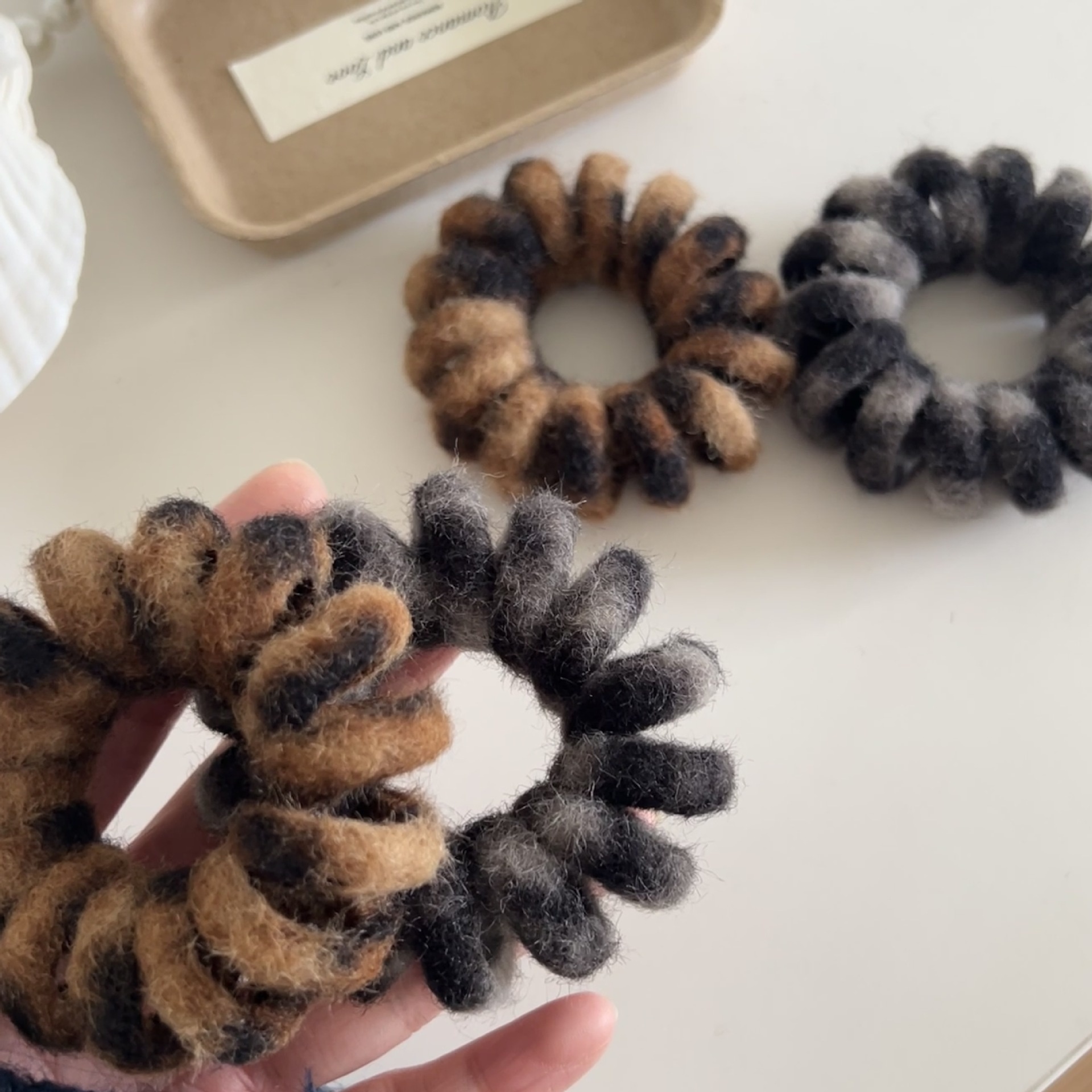 Women's Plush Leopard Telephone Cord Hair Tie Grey Autumn Winter Style