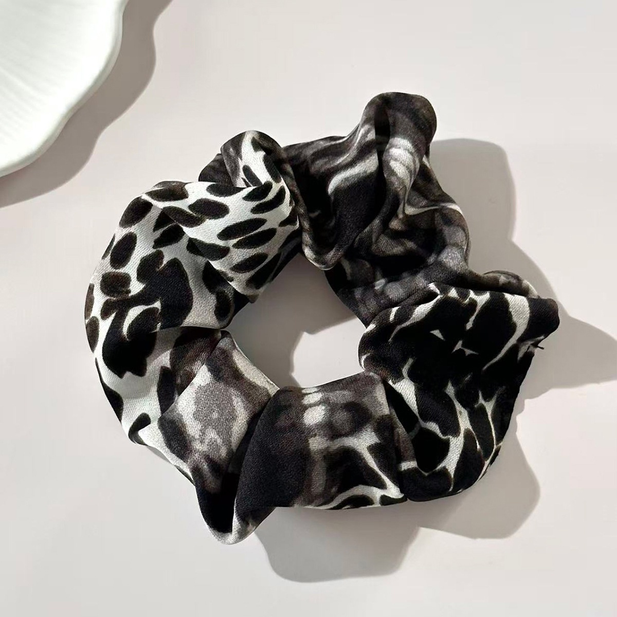 Women's Retro Snakeskin Large Elastic Hairband Fabric Hair Tie Accessory