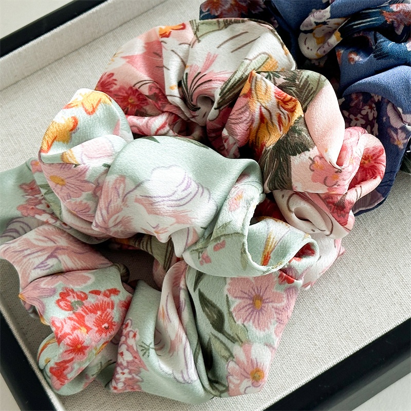 Women's Elegant Daily Banquet Cloth Hair Scrunchie Floral Pattern