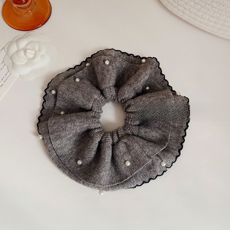 Women's Soft Pearl Knitted Wool Hairband For Winter Buns Solid Color