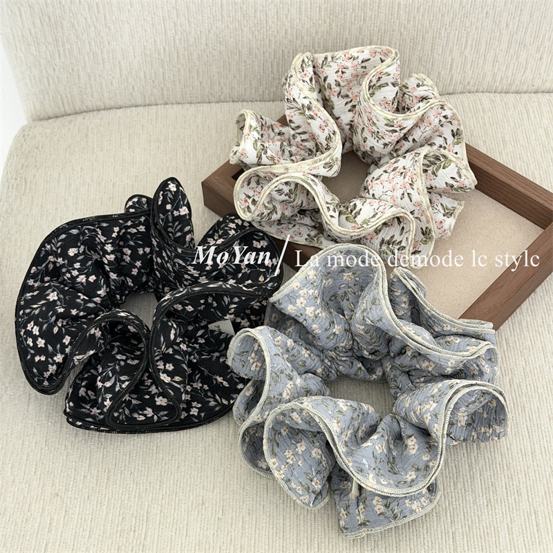 Women's Vintage Four-Layer Fabric Hair Tie Ditsy Floral White Blue Black