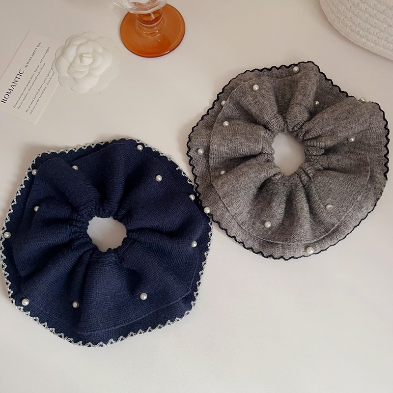 Women's Soft Pearl Knitted Wool Hairband For Winter Buns Solid Color