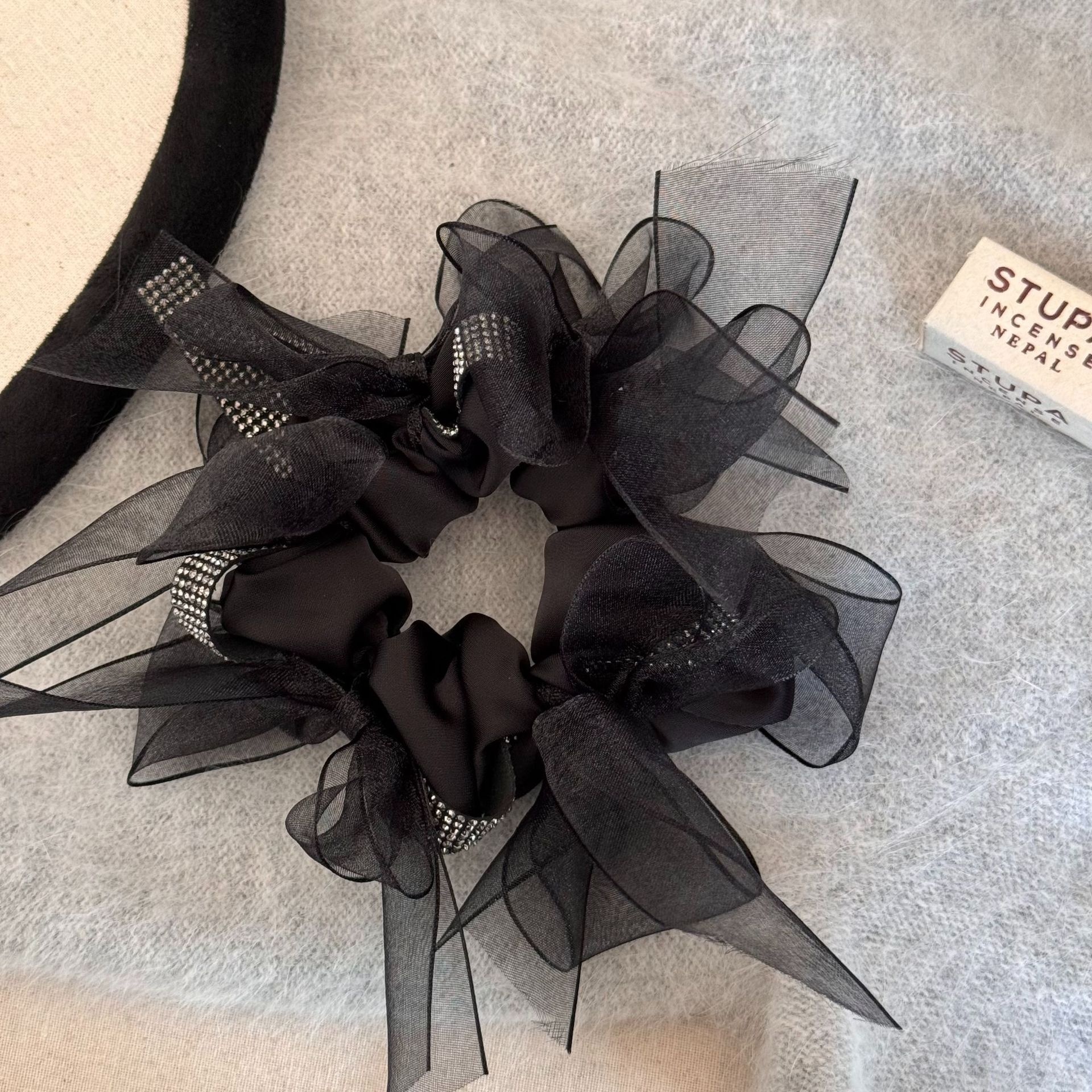 Women's Large Fluffy Lace Bow Hair Tie Summer French Lazy Hairband Pink