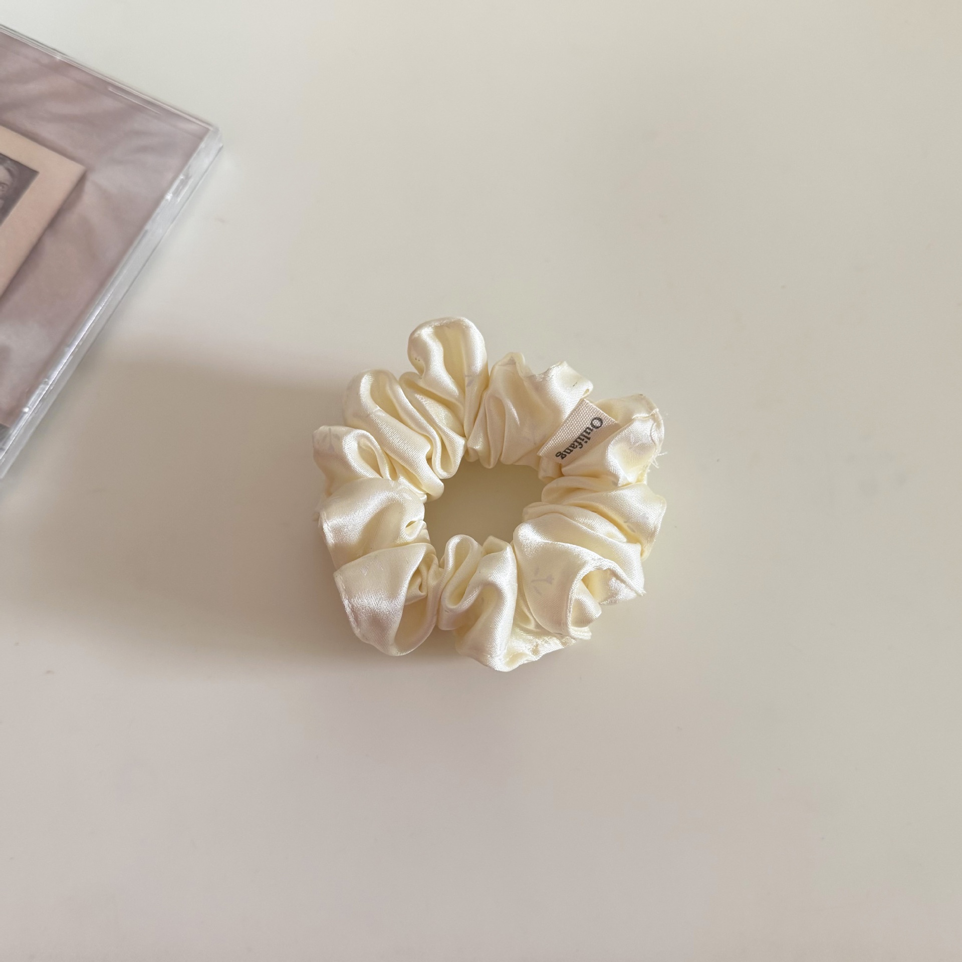 Women's Spring Satin Scrunchie Hair Accessory Black Ditsy Floral