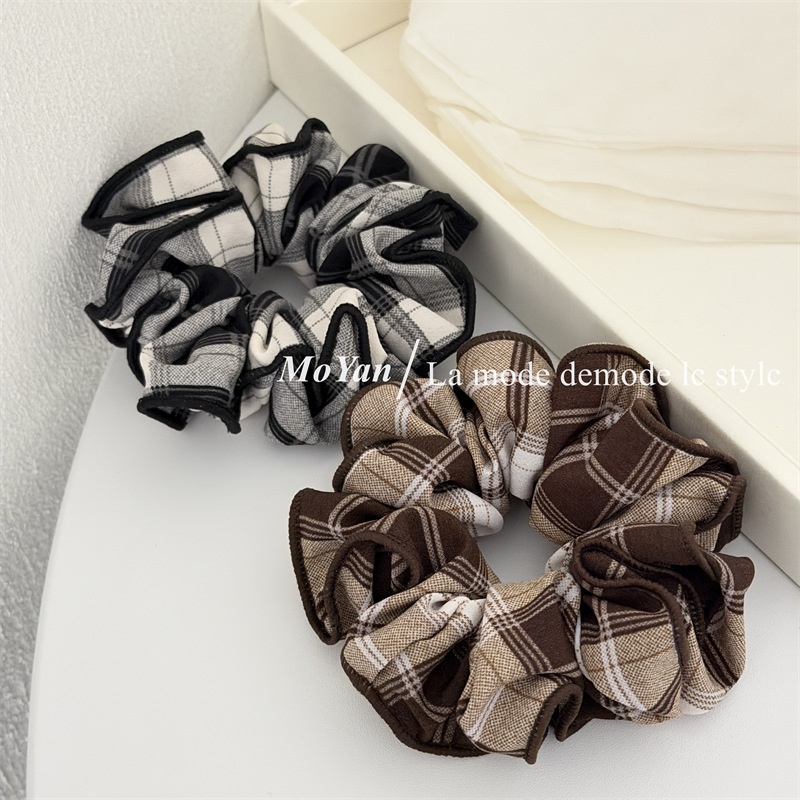 Women's Spring Retro Cloth Scrunchie Hair Tie Grey & Black Plaid