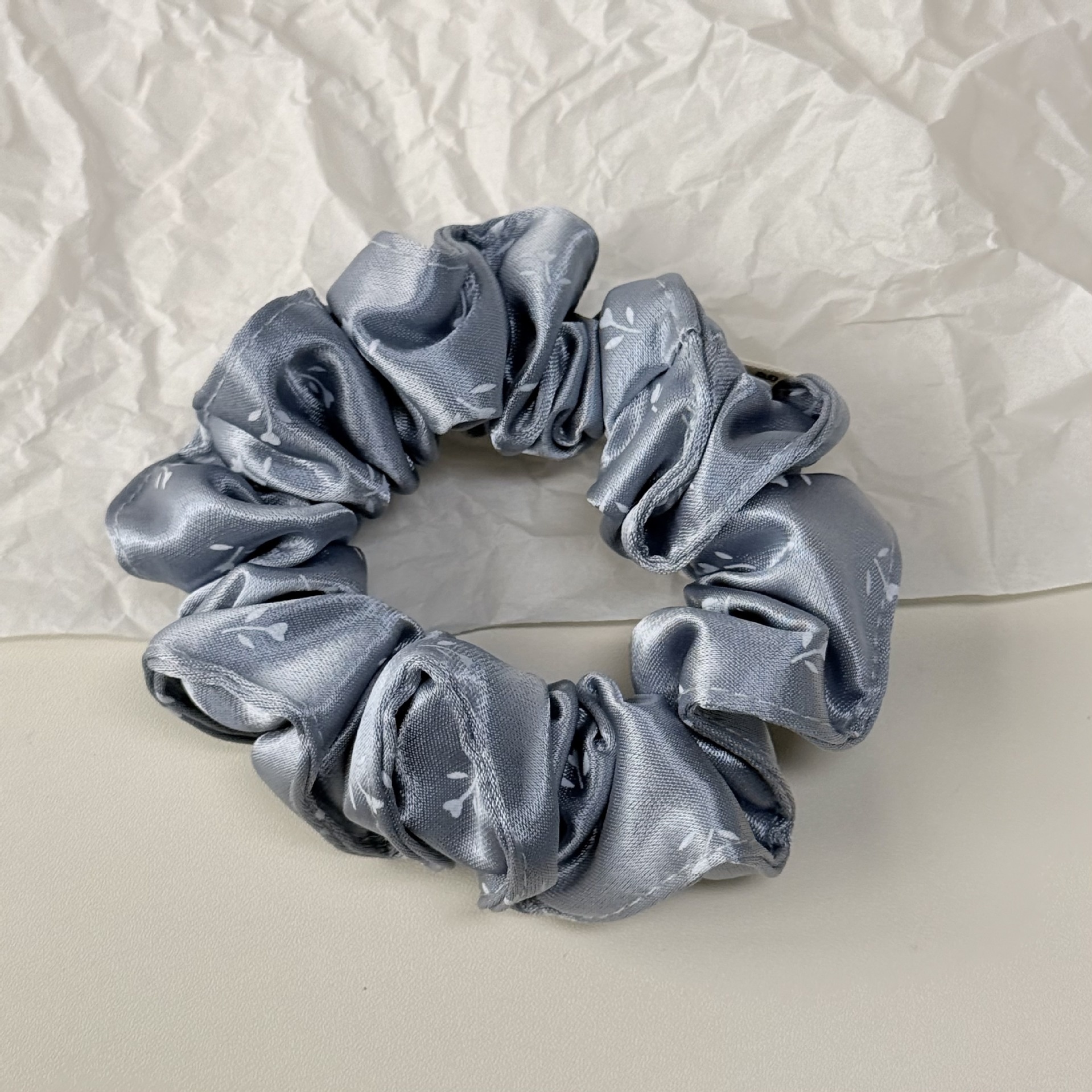 Women's Spring Summer Satin Scrunchie Hair Tie Beige Ditsy Floral