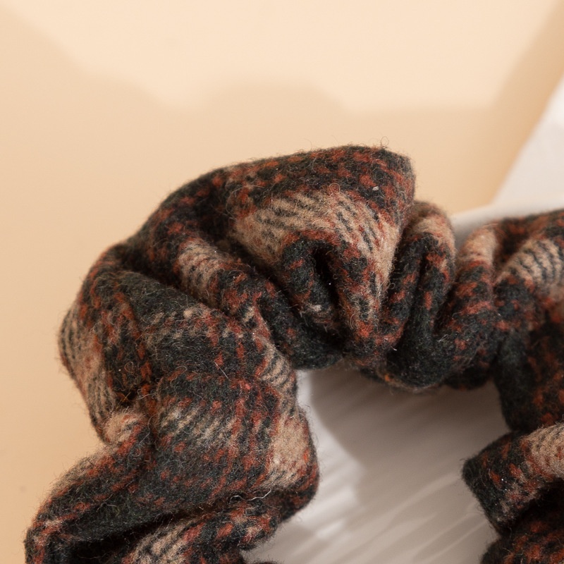 Women's Autumn Winter Wool Ponytail Hair Tie Smiley Plaid Black Coffee Red
