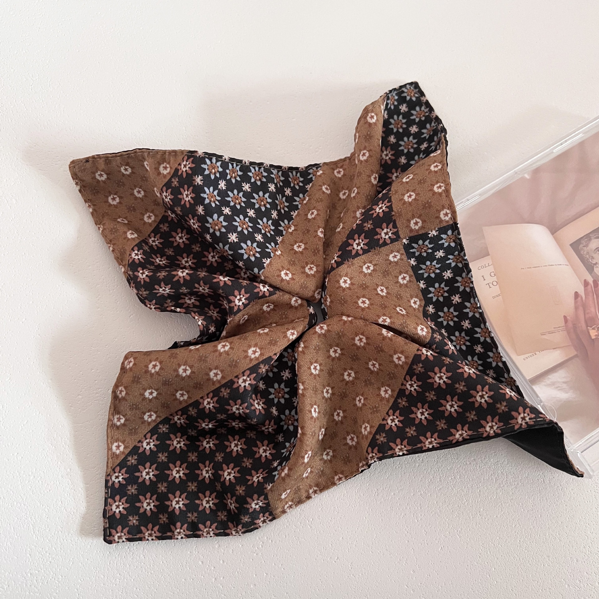 Women's Retro Patchwork Floral Hair Ties Aesthetic Color Block Cloth Bands