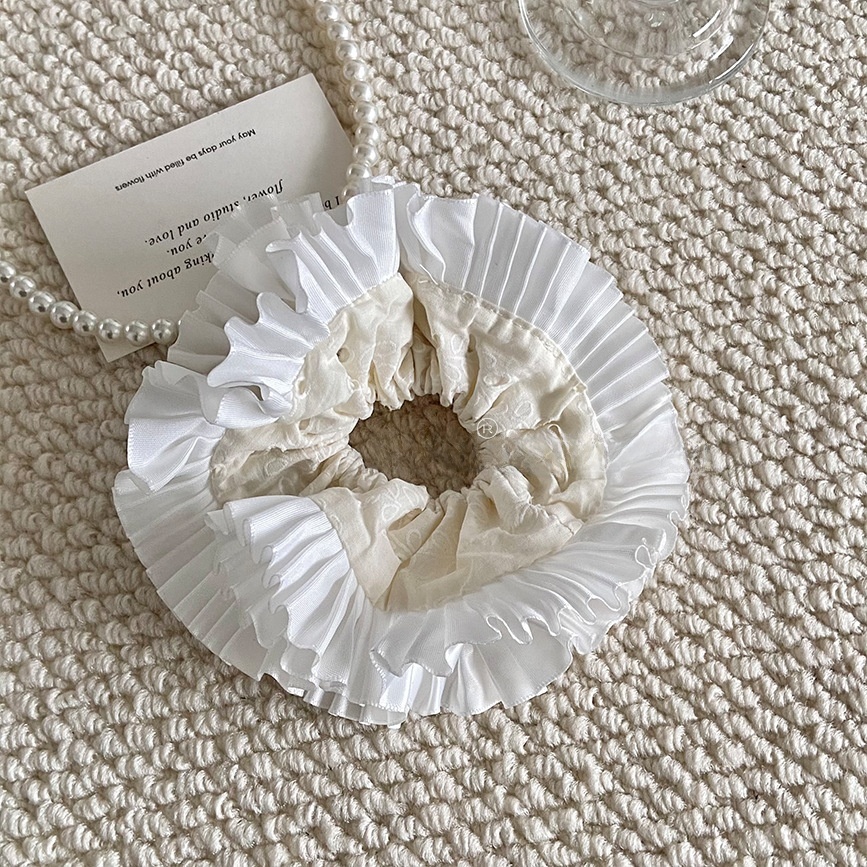 Women's Ditsy Floral Cloth Hair Tie in Beige, Chic Spring Hair Accessory