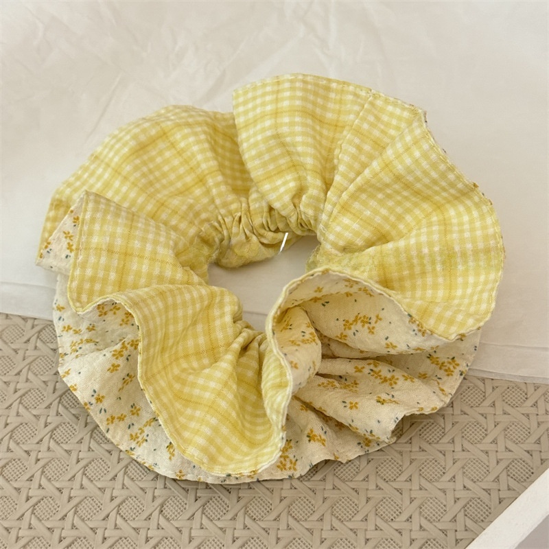 Women's Everyday Cloth Hair Scrunchie Blue Yellow Ditsy Floral Plaid