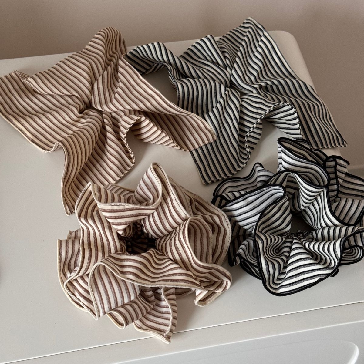 Women's Everyday Retro Cloth Hair Tie Accessory Black & White Striped