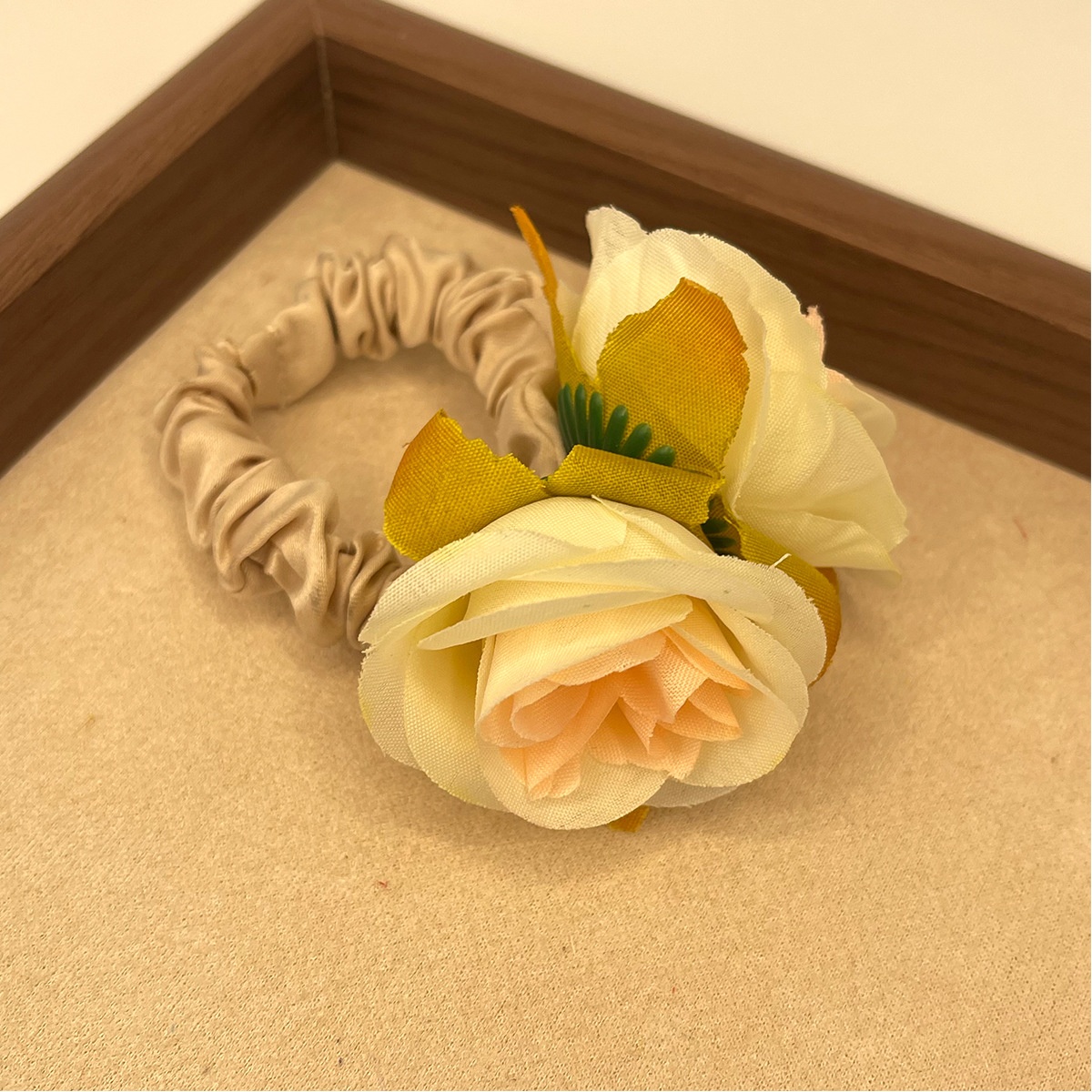 Women's Holiday Hair Tie Accessory Pastoral Plumeria Flower Pattern