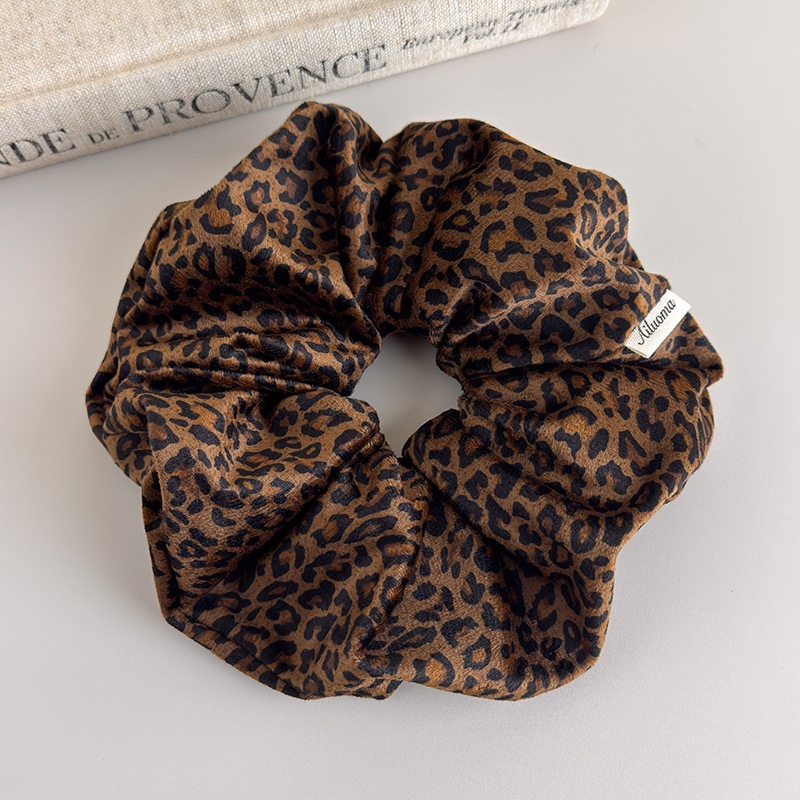 Women's Sexy Velvet Double Layer Elastic Scrunchie Leopard Print