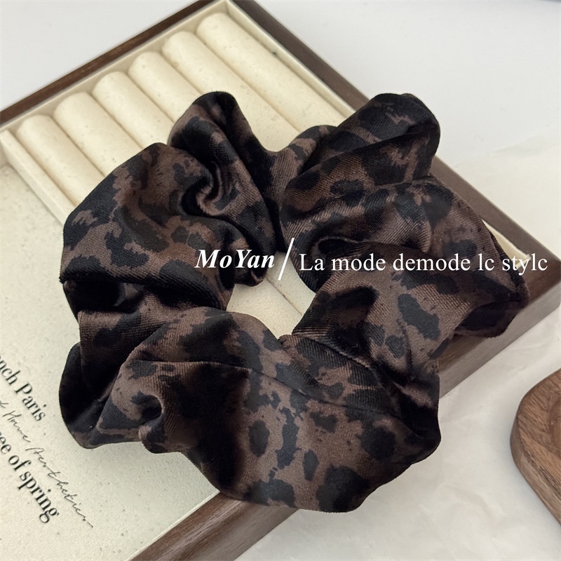 Women's Elegant Satin Low Ponytail Hair Ties Retro Leopard Print