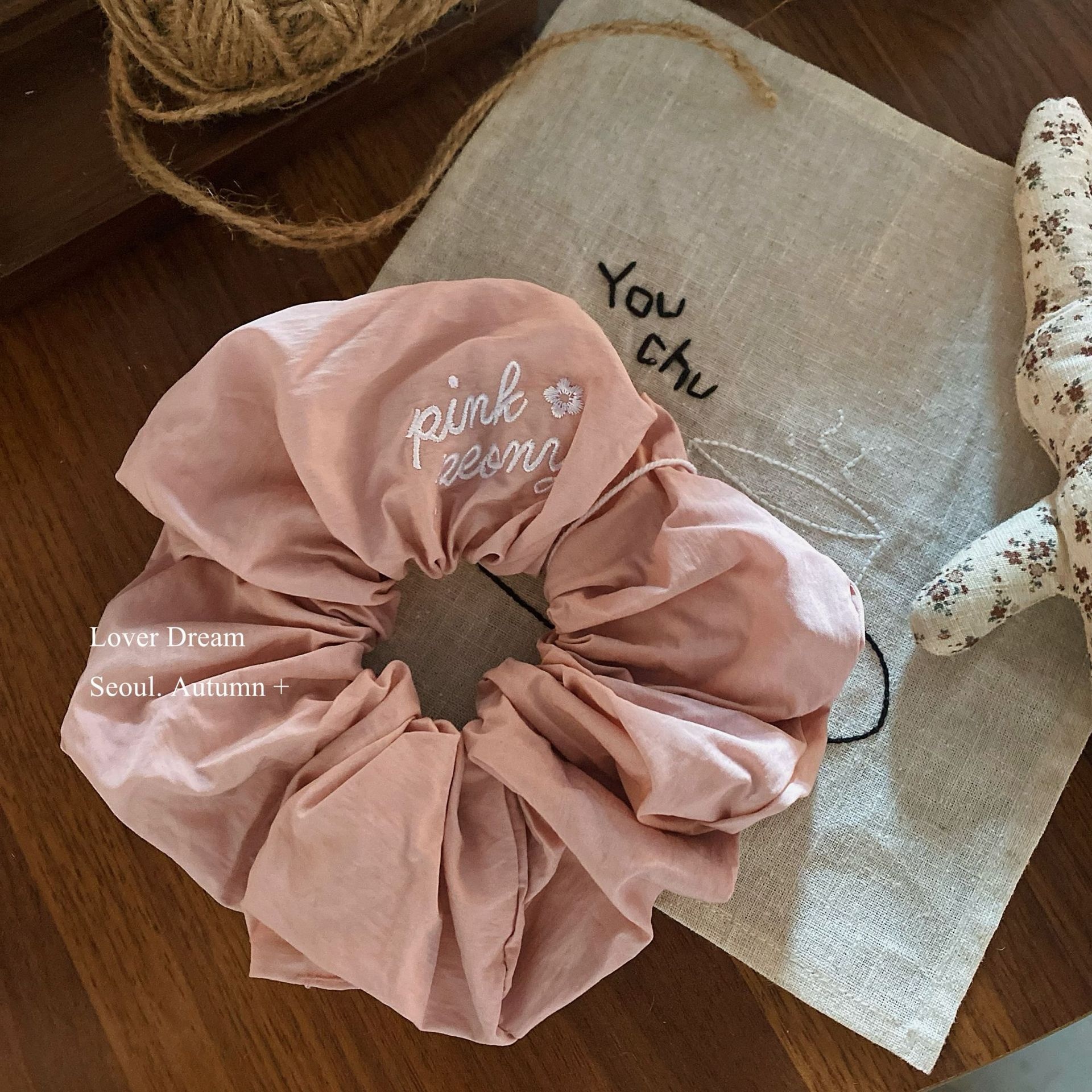 Women's Winter Daily Fabric Scrunchies Solid Color Embroidered Letter