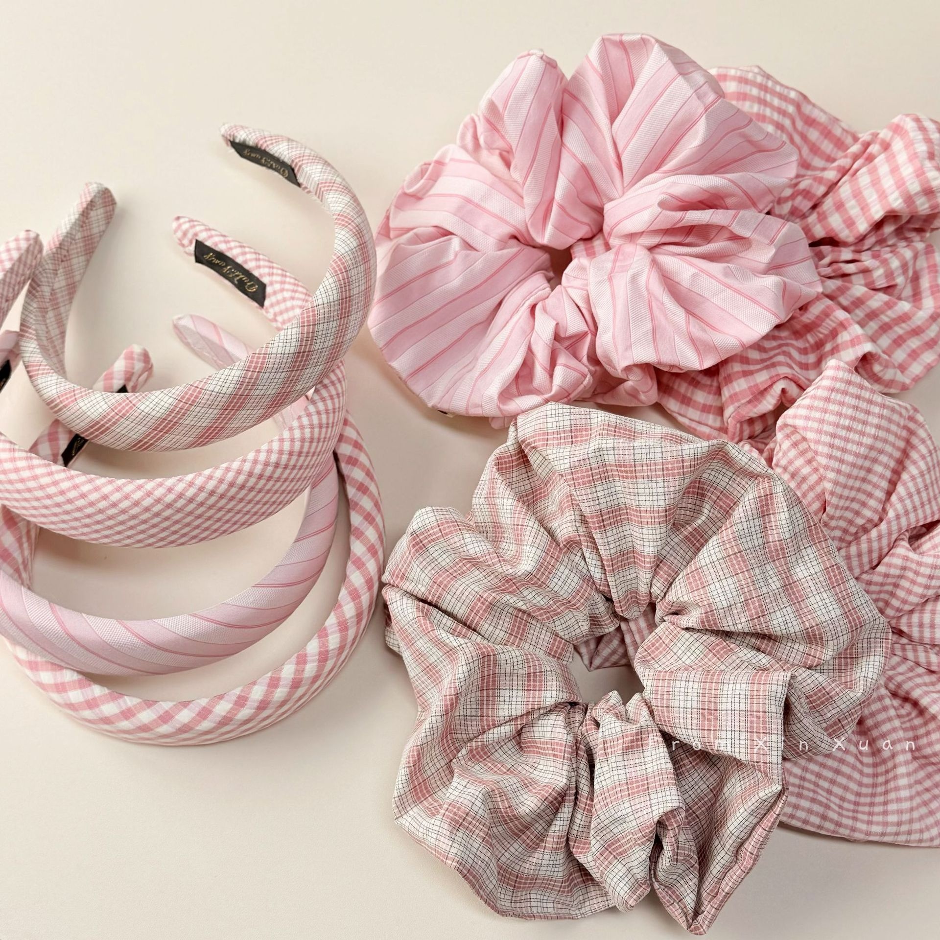 Women's Stylish Cloth Hair Tie in Pink Plaid for Spring and Summer