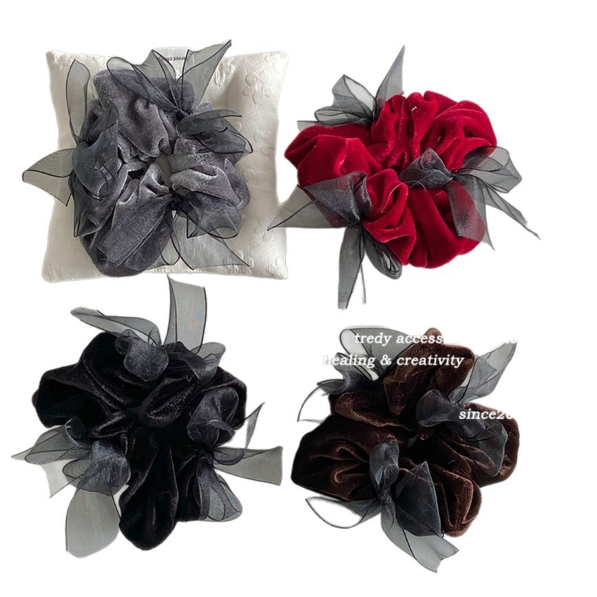 Women's Multifunctional Autumn Winter Velvet Hair Tie Black Lace Bowknot