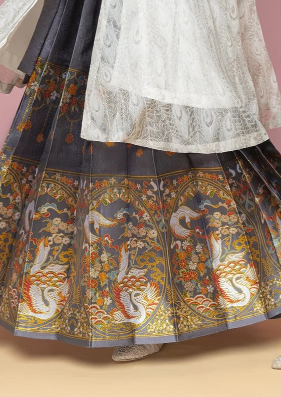 Women Modern Hanfu Satin Ma Mian Skirt Swan Print | HANFUBAO