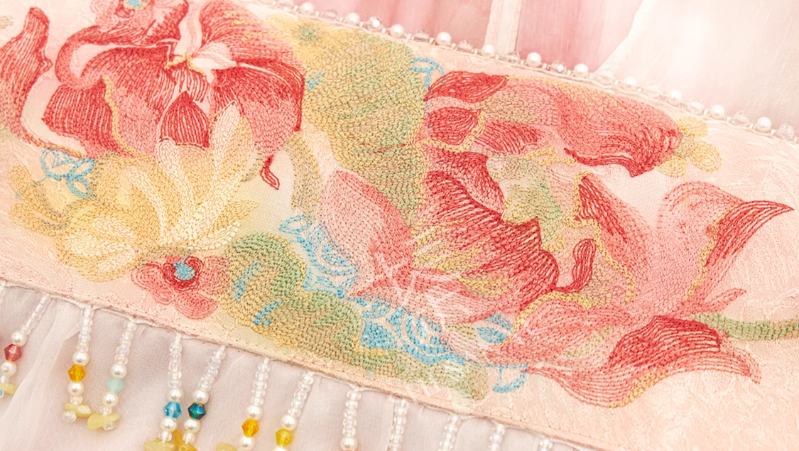 Women Modern Daily Hanfu Set Peach Floral Embroidered 2-Piece | HANFUBAO