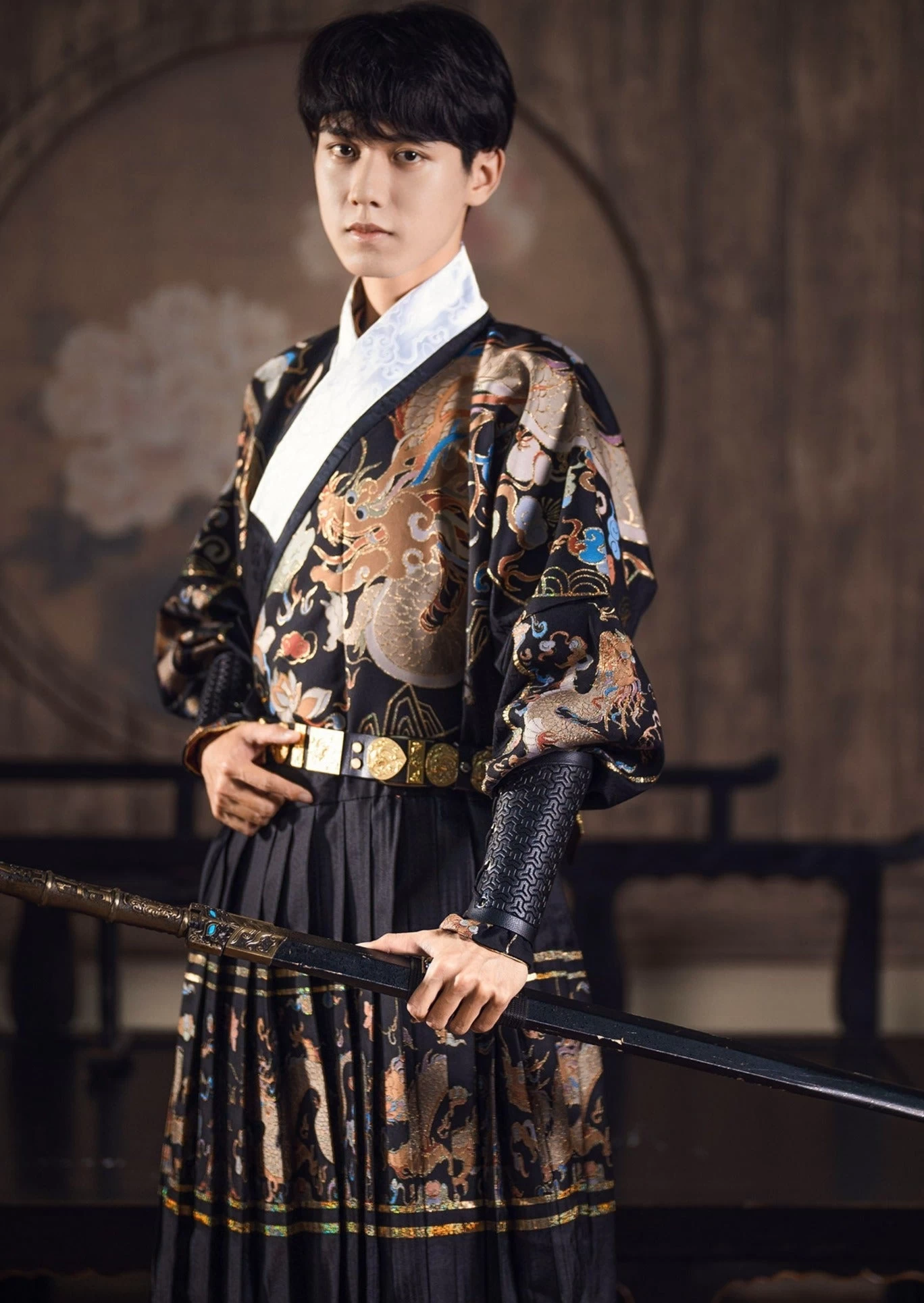 Unisex 4pc Embroidered Flying Fish Daily Hanfu Set| HANFUBAO