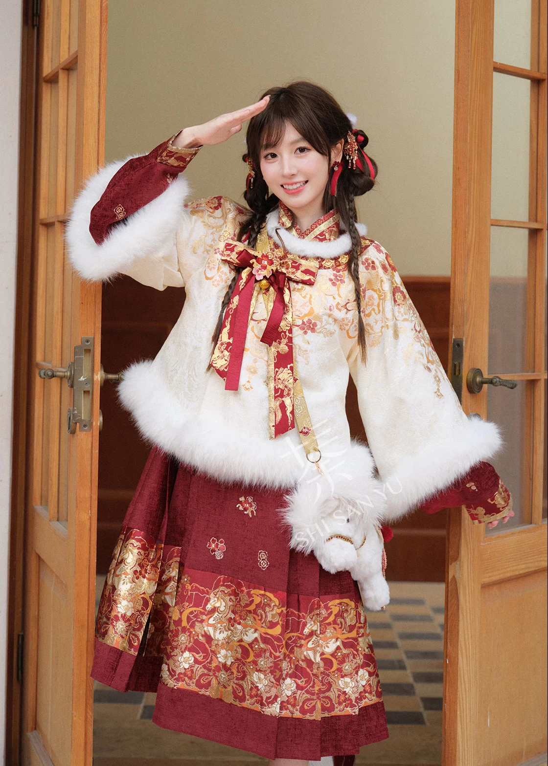 HANFUBAO | Women  3-Piece New Year Hanfu Dress Set Red Embroidery S-XL