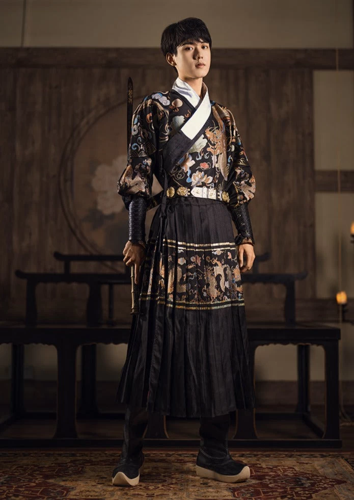 Unisex 4pc Embroidered Flying Fish Daily Hanfu Set| HANFUBAO