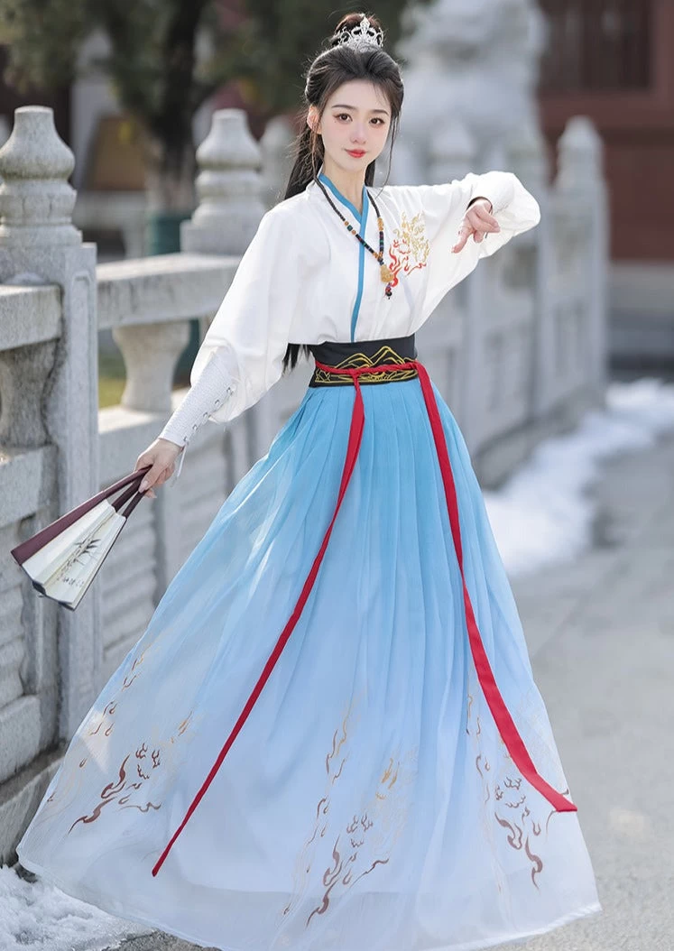 Unisex 5-Piece Song Dynasty Hanfu Set Flame Embroidery| HANFUBAO