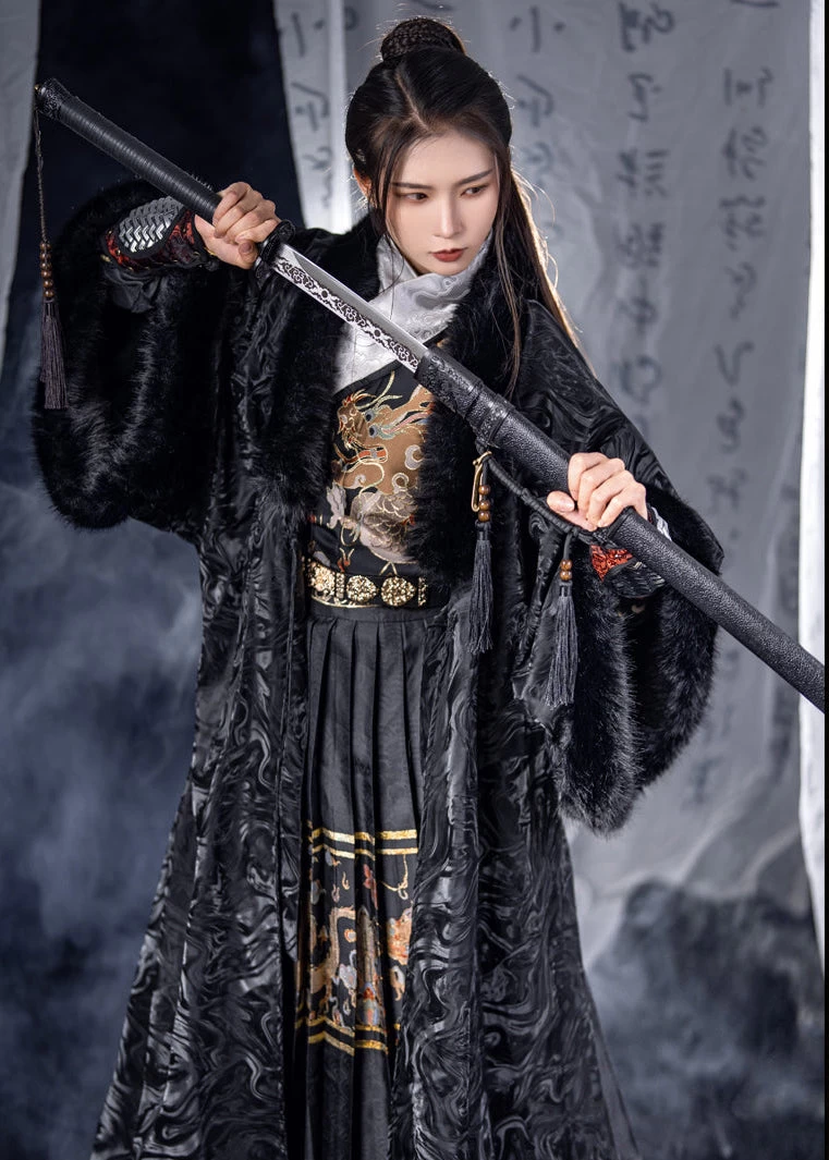 Unisex Daily Hanfu Flying Fish Embroidered Cloak, Warm Inner Layer Option | HANFUBAO