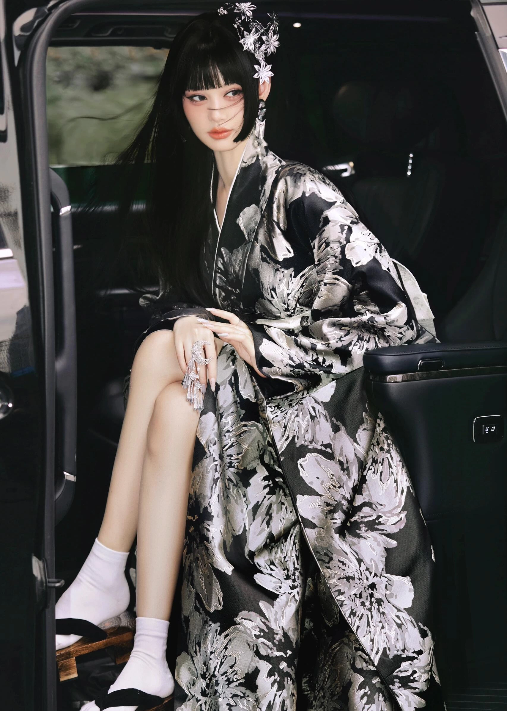 Women Modern Hanfu 2-Piece Kimono Robe Set Nightfall| HANFUBAO